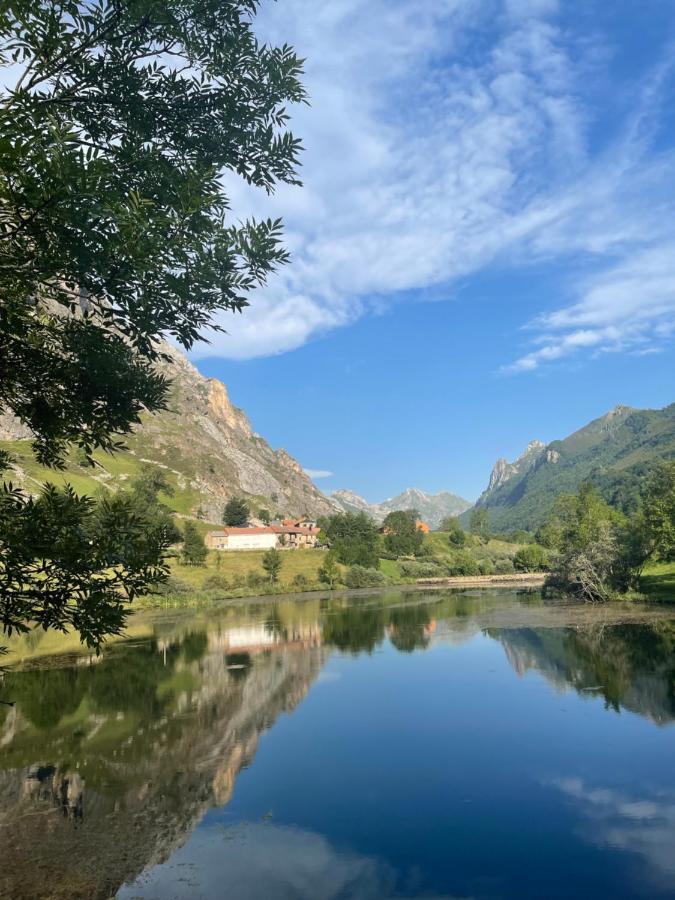 Apartamentos Rurales La Casina Del Fontan Valle de Lago Eksteriør billede
