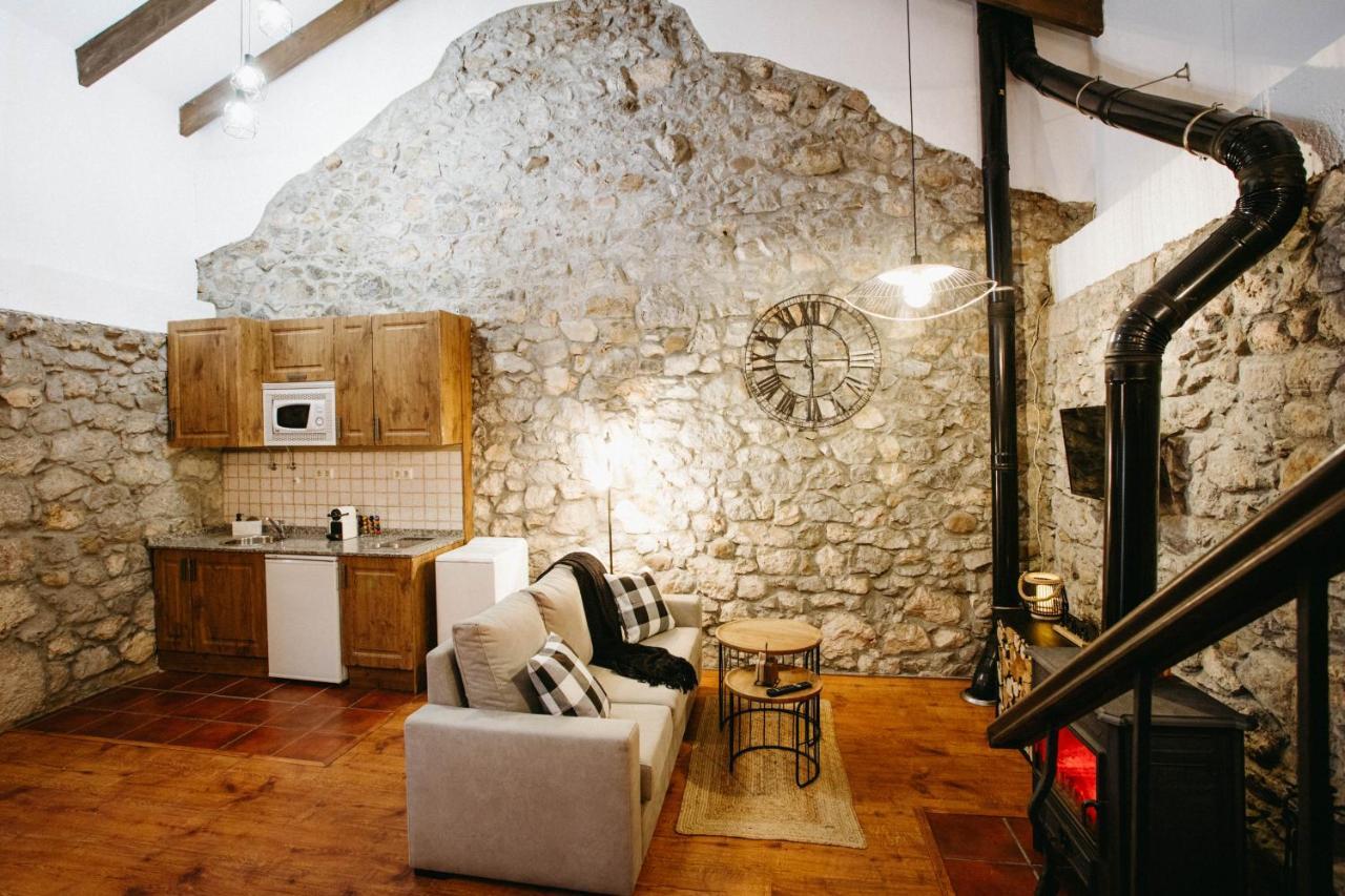 Apartamentos Rurales La Casina Del Fontan Valle de Lago Eksteriør billede