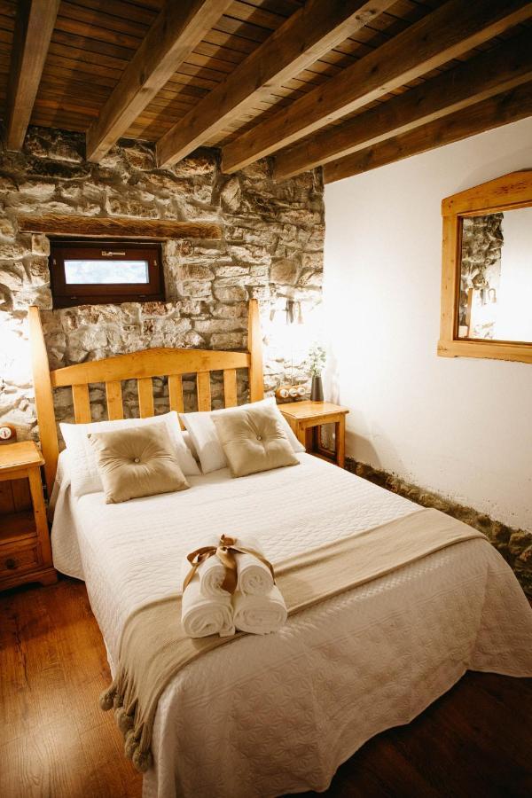 Apartamentos Rurales La Casina Del Fontan Valle de Lago Eksteriør billede